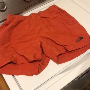 North face shorts size M